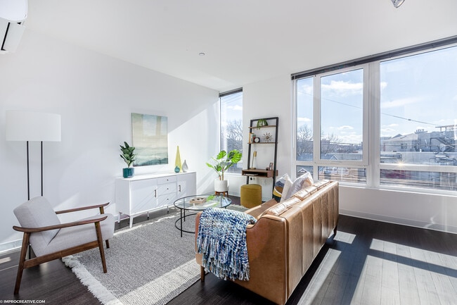 Convertible - The Weyland