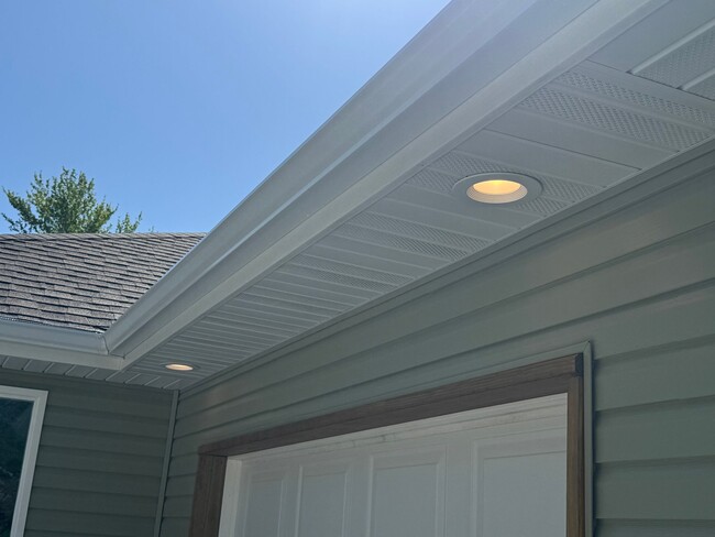 Photo - 1845 N Colgate Ave