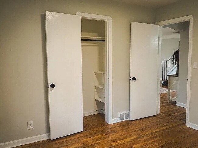 Photo - Spacious 4-Bedroom Home in Prime Parma Heights Location.