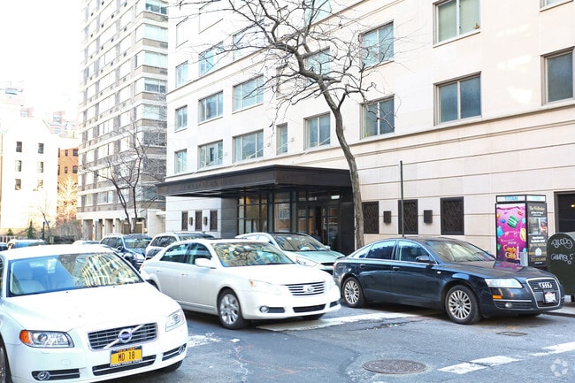 Photo - Empire House