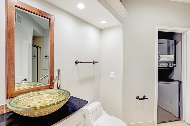 Photo - 2203 Dorrington St Unit 306