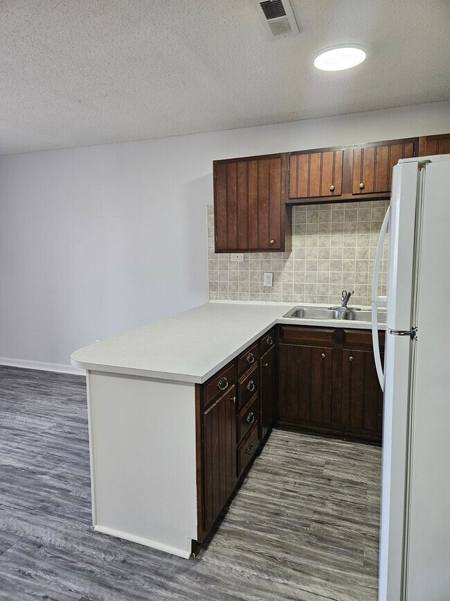 Photo - 1 BR 1 Bath at Green Valley Apartments Unidad Apt #29
