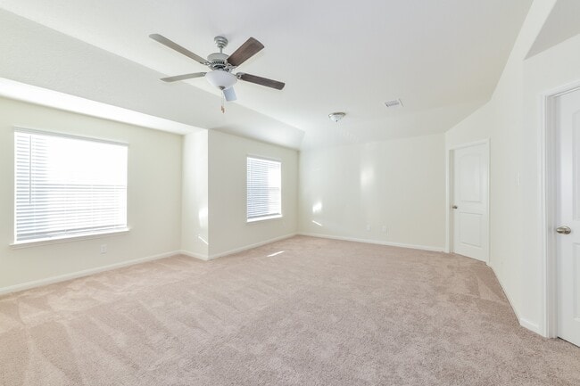 Photo - 26251 Bosch Dr