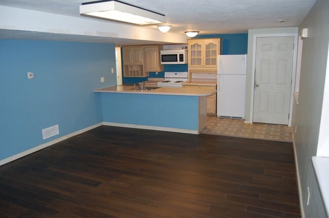 Photo - 1224 A St Unit Lower