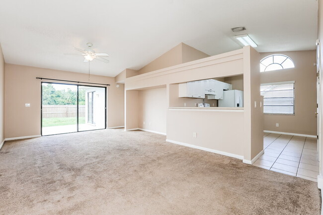 Photo - 10818 Peppersong Dr