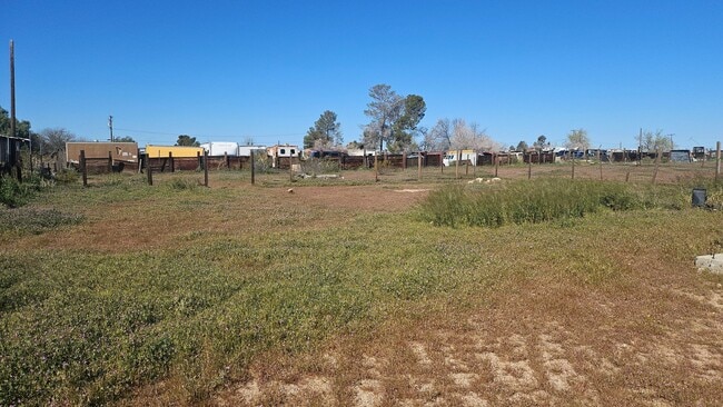 Photo - Rural Living at Its Finest – 2BR Home with Open Desert Views