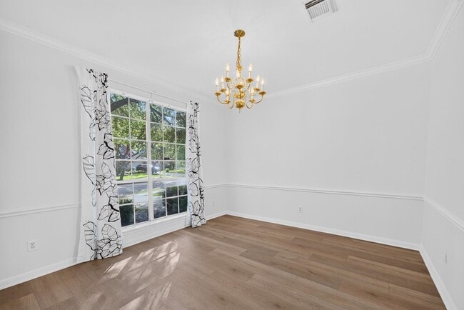Photo - 1727 Emma Cove Ct