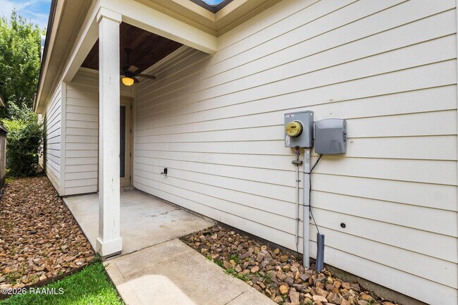 Photo - 405 S Montauban Dr