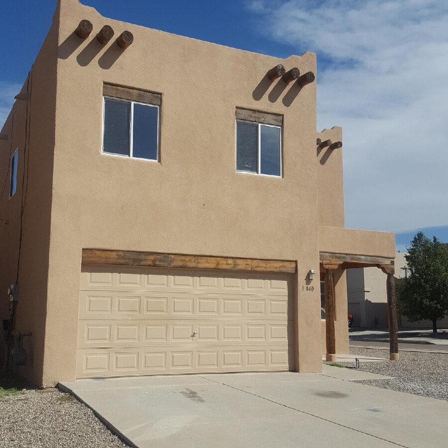 Photo - 5BR, 2.5BA, 2CG