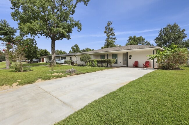 Photo - 5475 Sunbury Dr Casa