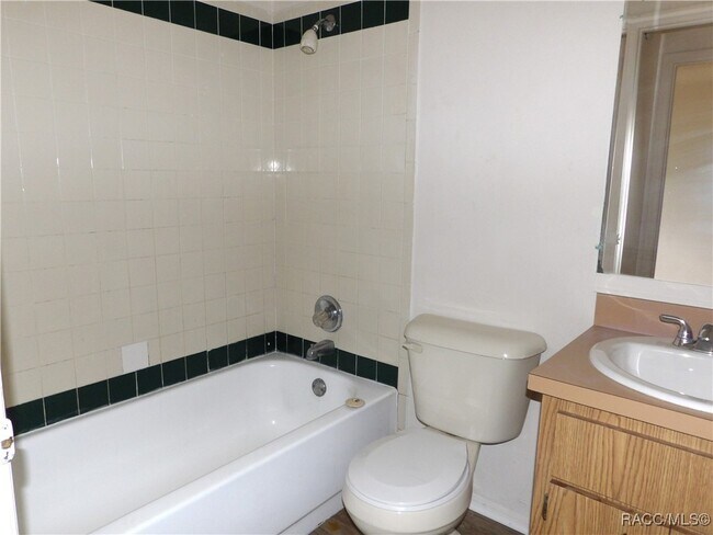 Photo - 1002 Leroy Bellamy Rd