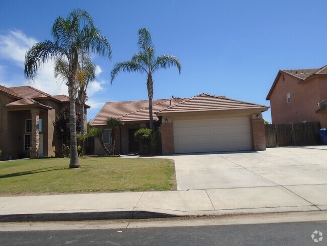 Building Photo - NEAR SEVEN OAKS ! Rental