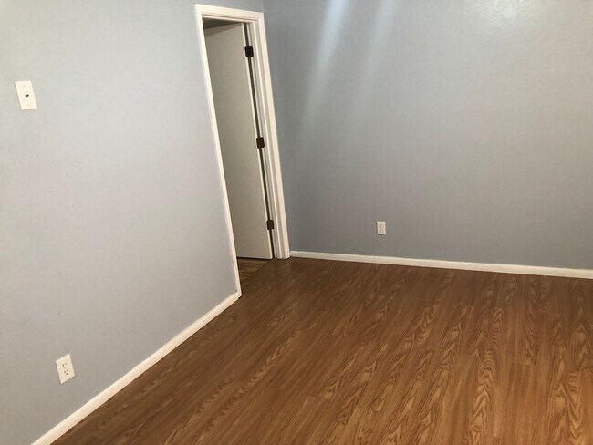 Photo - 3029 E Cicero St Unit 201