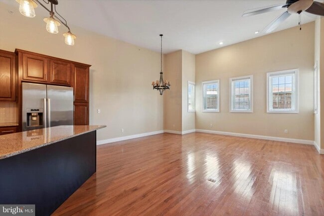 Photo - 4151 Cresson St Unidad 3F