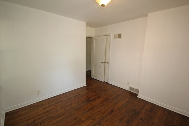 Photo - 9721 Greenwood Terrace