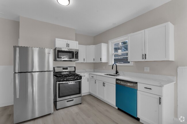 Building Photo - 77 Vinton St Rental