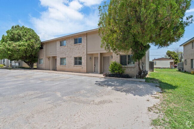 Building Photo - 111 Rhonda Dr Rental