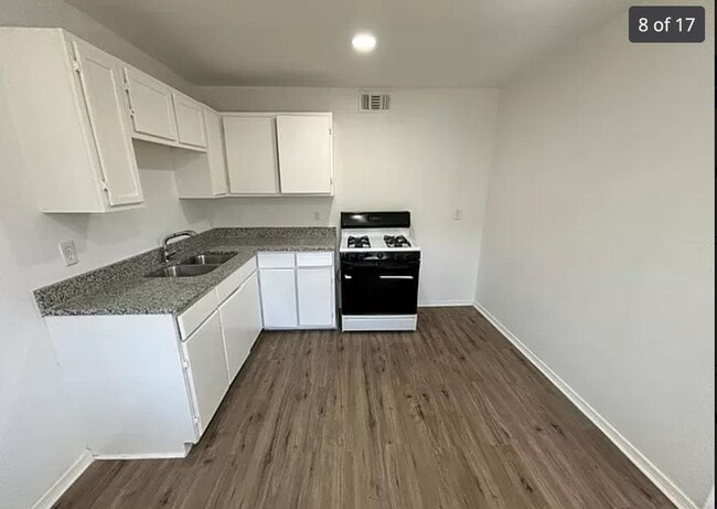 Photo - 2807 Observation Dr