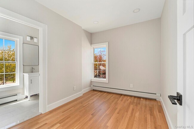 12 Oakland Ct Unit 1