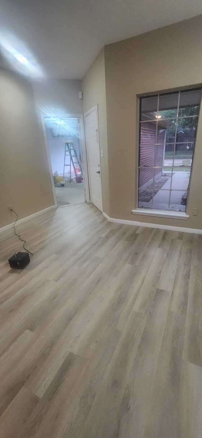 Photo - 5514 Clarkston Ln