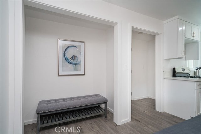 Photo - 409 W Harvard St