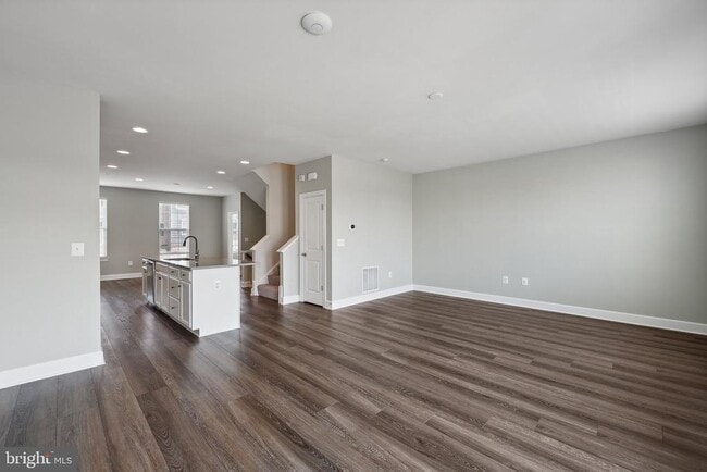 Photo - 13827 Litespeed Way
