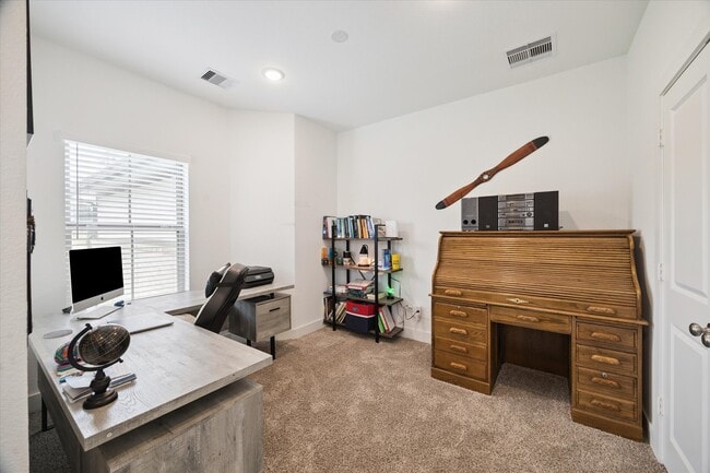 Photo - 1600 Portia Ln