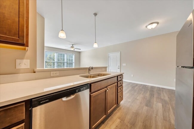 Photo - Fieldstone Place