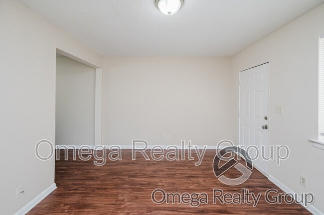 Photo - 600 S Broadway Ave Unit Apt B2