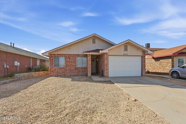 Photo - 3413 Yellow Rose St