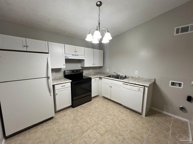 Photo - 6809 Tiki Ln