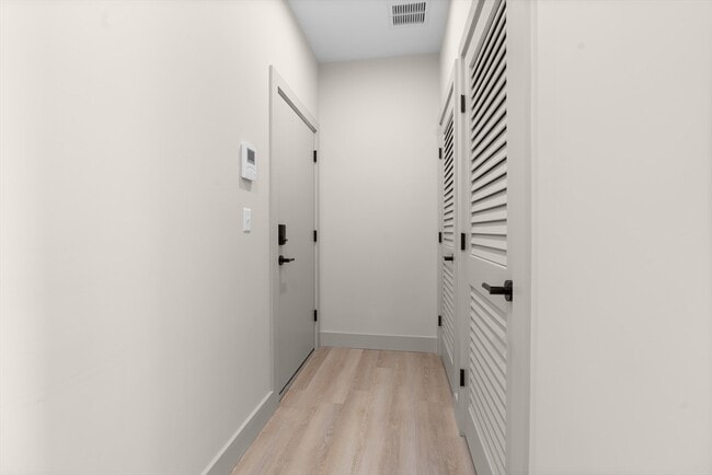 Photo - 453 Franklin St Unit 303