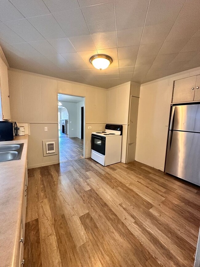Building Photo - 1308 N Cook St Unit C Rental