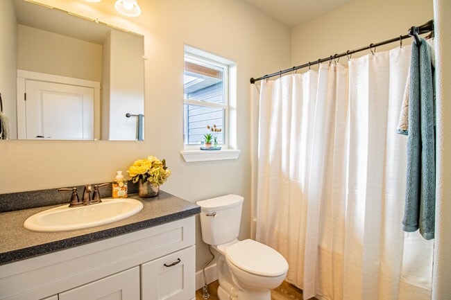 Photo - 1300 Mahalo Ln