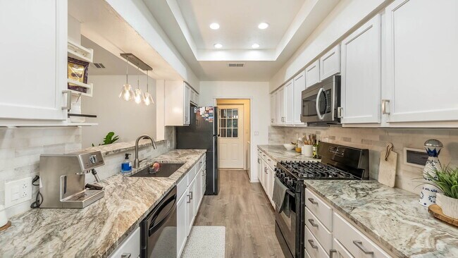 Photo - 8010 Misty Park St