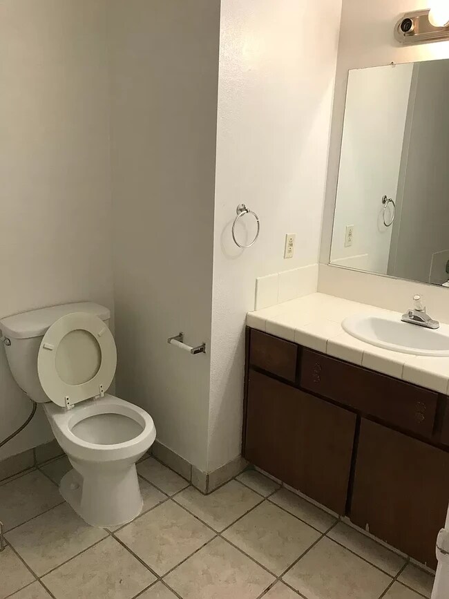 Photo - 141 S Minnewawa Ave