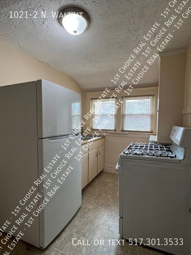 Photo - 1021-2 N. Walnut-