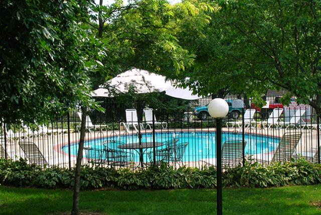 Richland Court