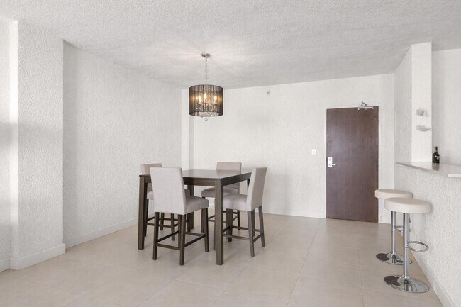 Photo - 1500 Bay Rd Unidad 1122s