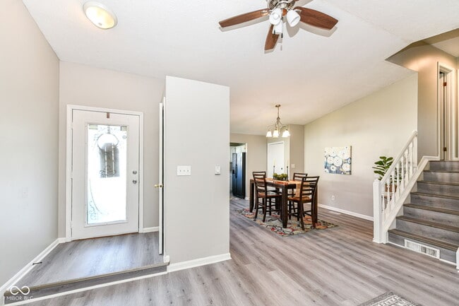 Photo - 8506 Friendship Ln