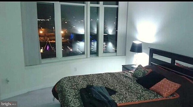 Photo - 100 Harborview Dr Unit 906