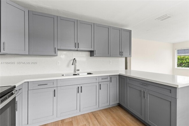 Photo - 6121 SW 40th Ct Unit B