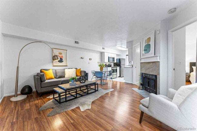 Photo - 1825 Kendall St Unidad 217