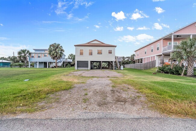 Photo - 3811 Las Palmas St