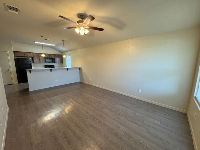 Photo - 5804 Rustler Dr Unit B