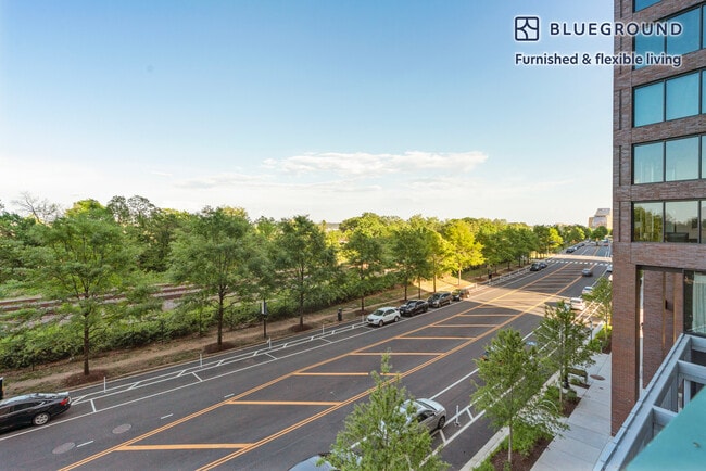 Photo - 3030 Potomac Ave Unidad FL3-ID1032