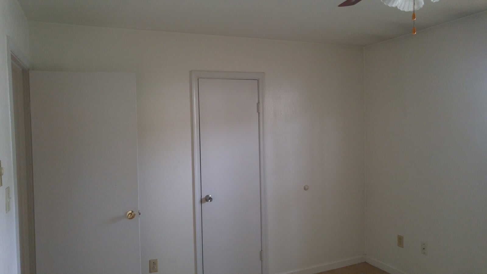 Photo - 1341 Hullview Ave