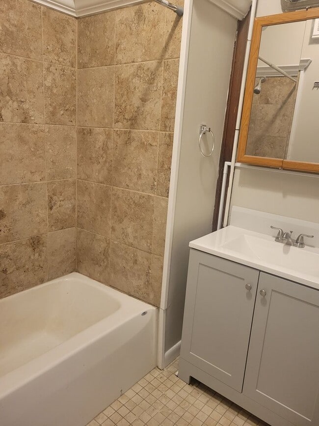 Photo - Tickle Realty, LLC Unidad 1