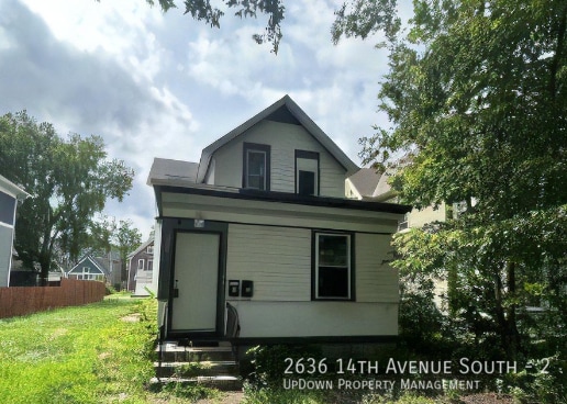 Building Photo - 2636 14th Ave S Unit 2