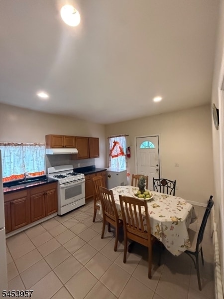 Photo - 193 Temple St